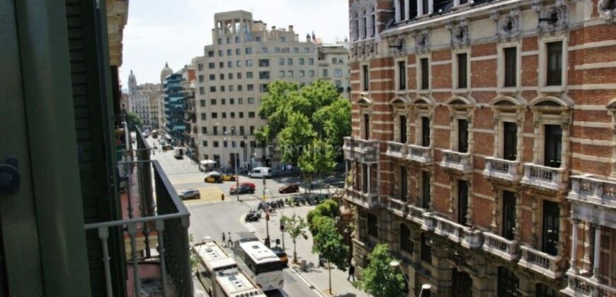 Fantástico piso de 90m en el barrio de Sans