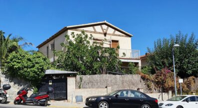 Torre independiente con jardín y terrazas junto a Can Mèlich