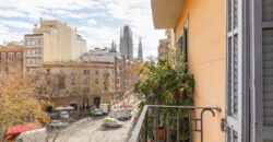 Coqueto piso de diseño con bonitas vistas de la Sagrada Familia. OPORTUNIDAD