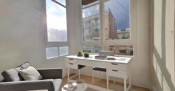 OPORTUNIDAD. Piso ALTO Y MUY SOLEADO con 4 habitaciones y DOS BALCONES junto Passeig Sant Joan y Plaça Tetuan. 