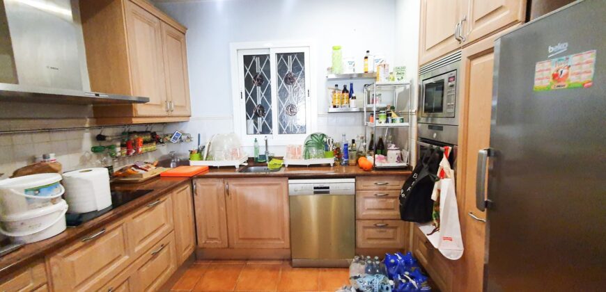 Exclusiva planta principal con jardín privado en Eixample Derecho