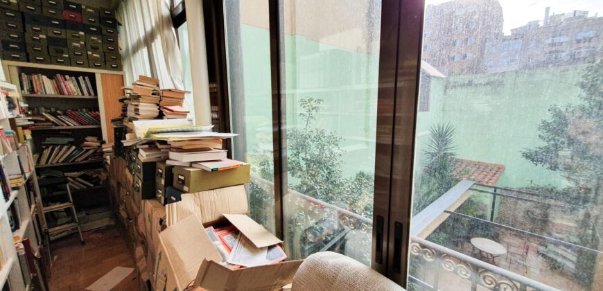 Exclusiva planta principal con jardín privado en Eixample Derecho