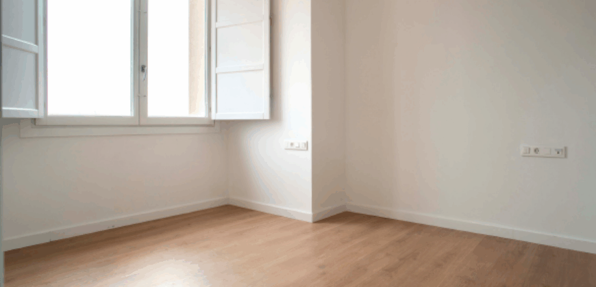 ÁTICO DE OBRA NUEVA con preciosa terraza a nivel en Ronda Sant Antoni. (Ático 2)