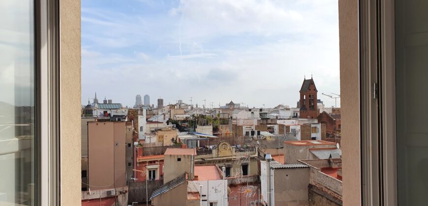 ÁTICO DE OBRA NUEVA con preciosa terraza a nivel en Ronda Sant Antoni. (Ático 2)