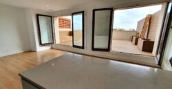 NEW BUILD PENTHOUSE with beautiful terrace on the same level in Ronda Sant Antoni (Penthouse 1)