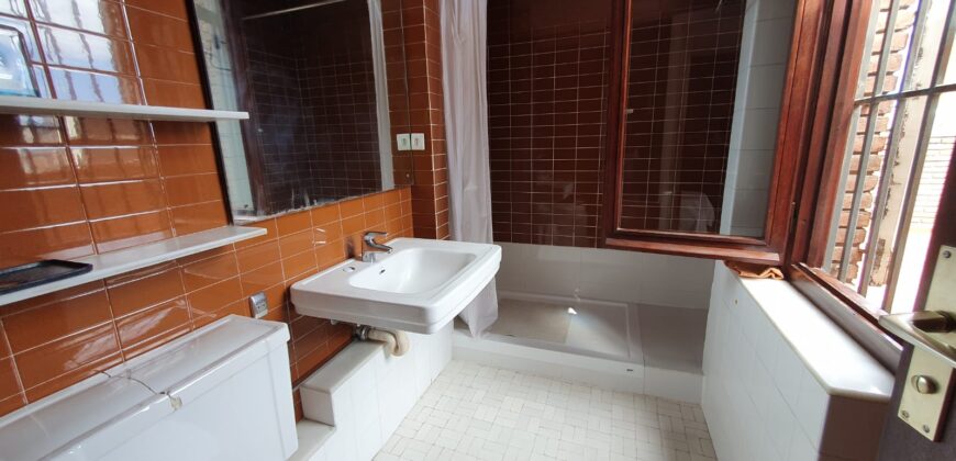 Espectacular ÀTIC a 3 vents amb 130m2 de terrasses a prop de Plaça Joanic