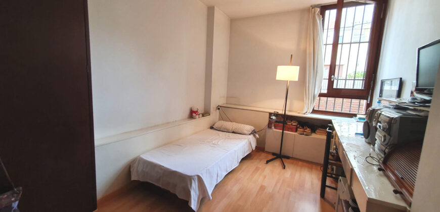 Espectacular ÀTIC a 3 vents amb 130m2 de terrasses a prop de Plaça Joanic