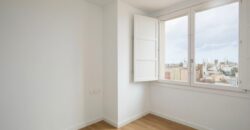 NEW BUILD PENTHOUSE with beautiful terrace on the same level in Ronda Sant Antoni (Penthouse 1)