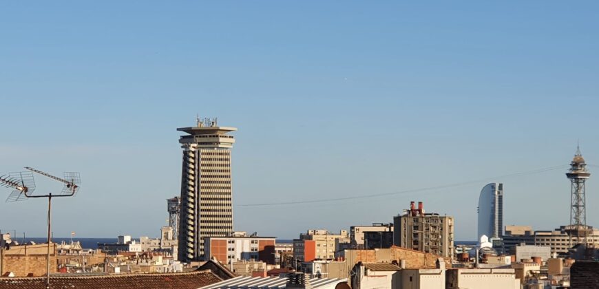 NEW BUILD PENTHOUSE with beautiful terrace on the same level in Ronda Sant Antoni (Penthouse 1)