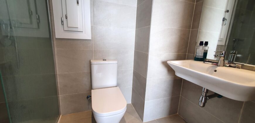 NEW BUILD PENTHOUSE with beautiful terrace on the same level in Ronda Sant Antoni (Penthouse 1)