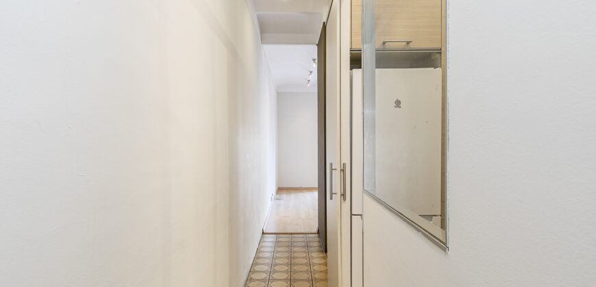 Coqueto piso de diseño con bonitas vistas de la Sagrada Familia. OPORTUNIDAD