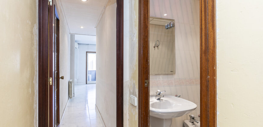 Piso amplio y luminoso junto TURÓ PARK y FRANCESC MACIÀ.