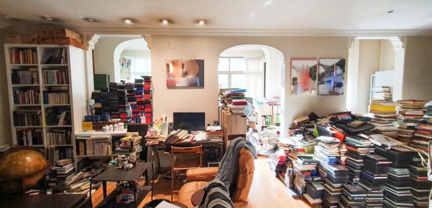 Exclusiva planta principal con jardín privado en Eixample Derecho