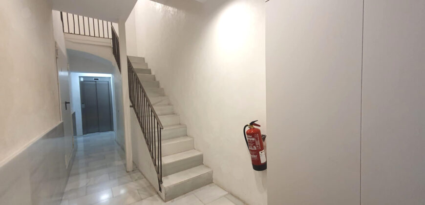 NEW BUILD PENTHOUSE with beautiful terrace on the same level in Ronda Sant Antoni (Penthouse 1)