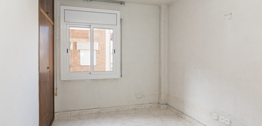 Piso amplio y luminoso junto TURÓ PARK y FRANCESC MACIÀ.