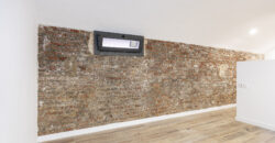 Premises, adapted to housing located on the ground floor with direct access to the YARD.