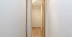 Coqueto piso de diseño con bonitas vistas de la Sagrada Familia. OPORTUNIDAD