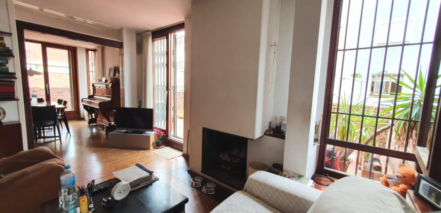 Espectacular ÀTIC a 3 vents amb 130m2 de terrasses a prop de Plaça Joanic