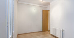 Coqueto piso de diseño con bonitas vistas de la Sagrada Familia. OPORTUNIDAD