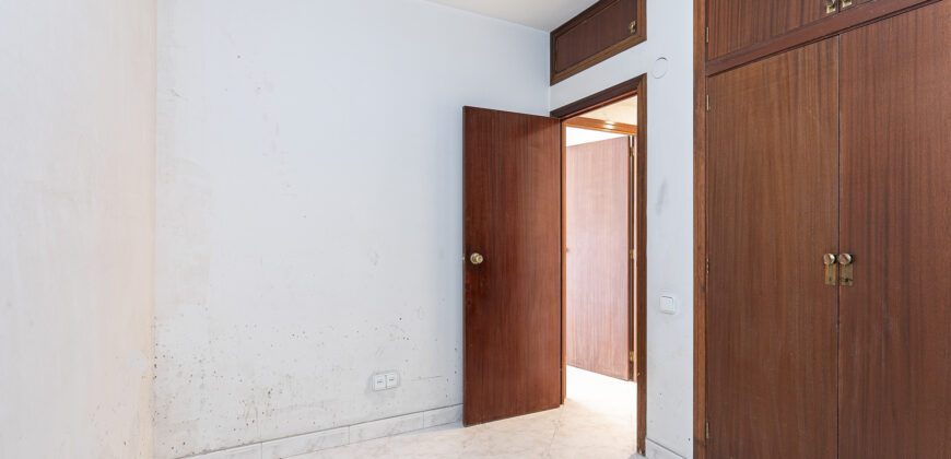 Piso amplio y luminoso junto TURÓ PARK y FRANCESC MACIÀ.