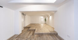 Premises, adapted to housing located on the ground floor with direct access to the YARD.