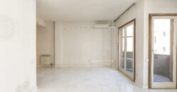 Piso amplio y luminoso junto TURÓ PARK y FRANCESC MACIÀ.