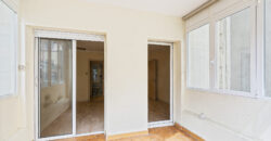 Amplia y SOLEADA vivienda con TERRAZA situada junto al distrito de Sarrià-Sant Gervasi y Casa Vicens Gaudí.